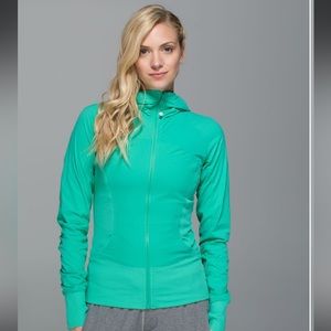 Lululemon athletica In Flux Jacket Colour Bali Breeze Size 6
